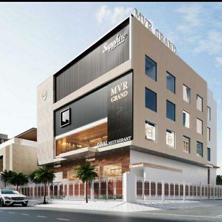 Hotel Mvr Grand Kānpur Exterior photo